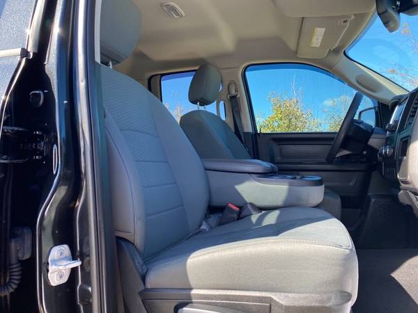 2018 Ram 1500 **30K MILES**JUST ARRIVED**WE FINANCE** - cars &... for sale in Vero Beach, FL – photo 13