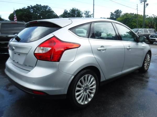 2012 ford focus titanium - cars & trucks - by dealer - vehicle... for sale in New Port Richey , FL – photo 4