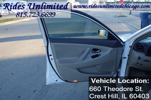 2008 Toyota Camry Hybrid - cars & trucks - by dealer - vehicle... for sale in Crest Hill, IL – photo 10