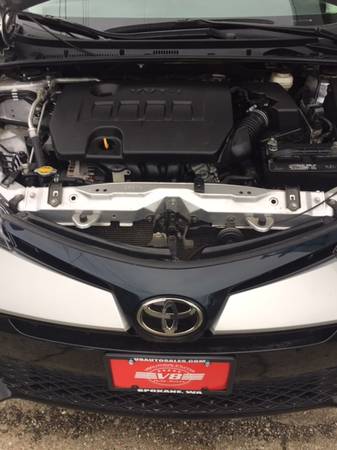 2018 Toyota Corolla LE - Only 4,893 miles - Still smells new - cars... for sale in Spokane, WA – photo 3