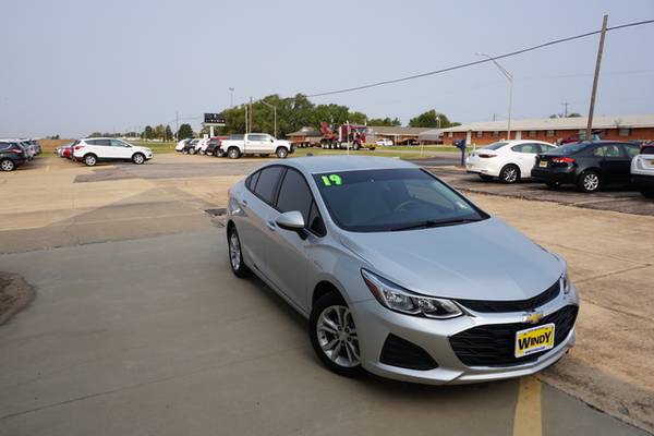 ECONOMY AND COMFORT AT AN AFFORDABLE PRICE! 2019 Chevrolet Cruze for sale in Alva, OK – photo 8