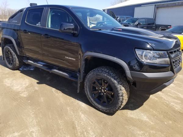 Chevy Colorado zr2 diesel duramax 4x4 crewcab - - by for sale in Ottertail, ND – photo 3