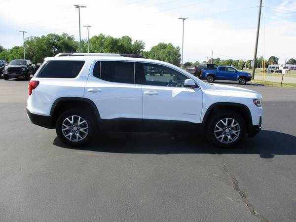 2020 GMC Acadia SLT suv White - - by dealer - vehicle for sale in Salisbury, NC – photo 8