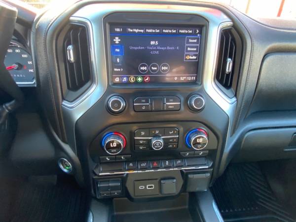 2019 Chevrolet Silverado 1500 4WD Crew Cab 147 RST - cars & trucks -... for sale in El Paso, TX – photo 9