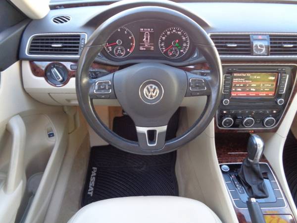 2012 Volkswagen Passat 3.6L V6 SEL2 for sale in Marion, IA – photo 14