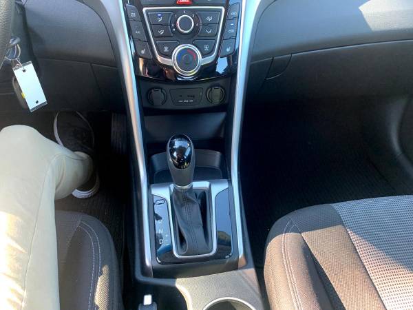2013 Hyundai Elantra GT -CALL/TEXT TODAY! - cars & trucks - by... for sale in Salem, MA – photo 24