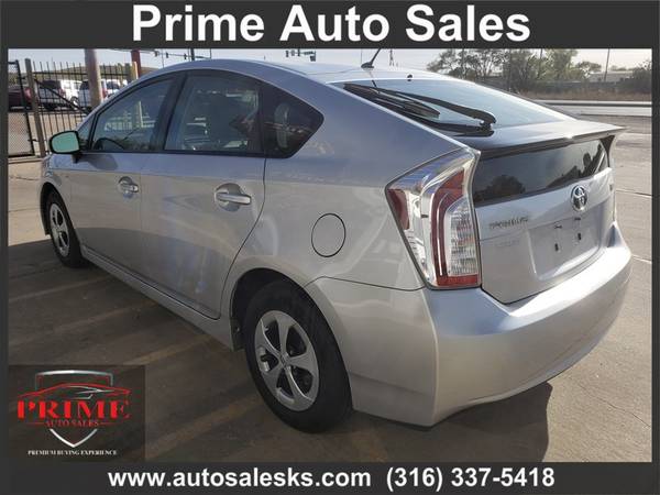 2012 TOYOTA PRIUS - cars & trucks - by dealer - vehicle automotive... for sale in Wichita, KS – photo 3