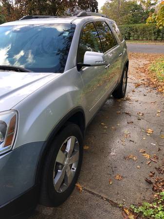 2012 GMC Acadia SLT - cars & trucks - by owner - vehicle automotive... for sale in Long Branch, NJ – photo 3