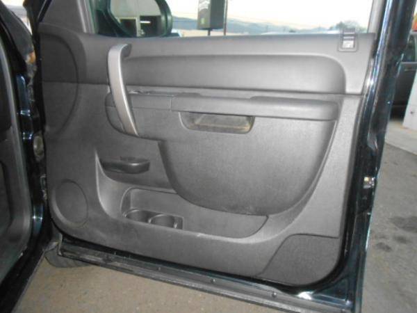 2011 Chevrolet Chevy Silverado 1500 LT 4x2 4dr Crew Cab 5.8 ft. SB... for sale in Covina, CA – photo 13