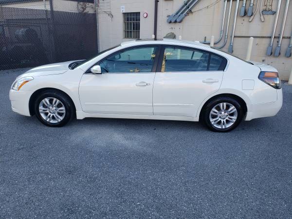 2010 NISSAN ALTIMA SL - cars & trucks - by dealer - vehicle... for sale in Pikesville, MD – photo 3
