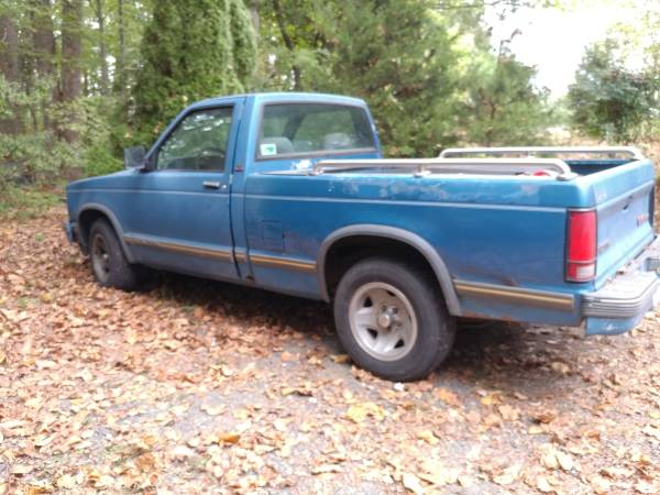 1993 GMC Sonoma FOR PARTS for sale in Timberlake, NC – photo 2