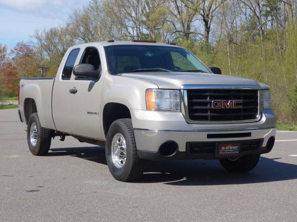 2009 GMC Sierra 2500HD 4x4 4dr Ext Cab - - by dealer for sale in Derry, MA – photo 3