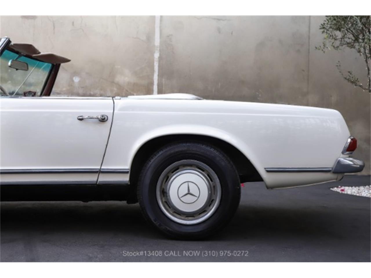 1966 Mercedes-Benz 230SL for sale in Beverly Hills, CA – photo 21