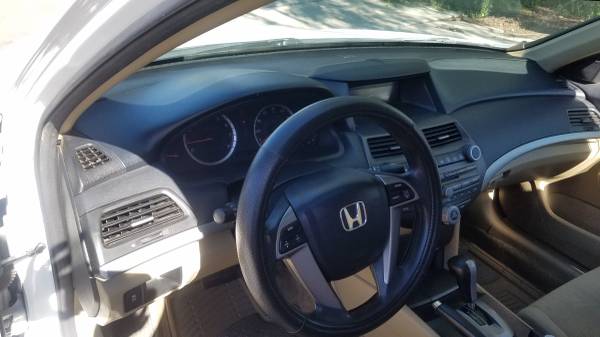 Beautiful 2012 Honda Accord for sale in Canoga Park, CA – photo 11