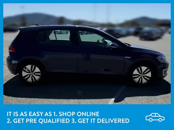 2017 VW Volkswagen eGolf SEL Premium Hatchback Sedan 4D sedan Blue for sale in Brooklyn, NY – photo 10