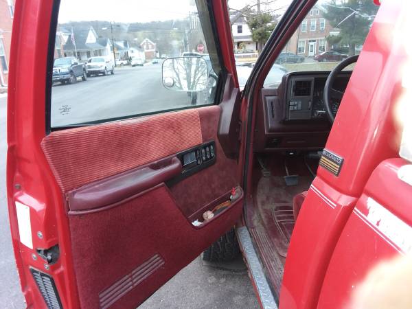 4x4 92 Chevy Silverado 1500 for sale in Batesville, OH – photo 12