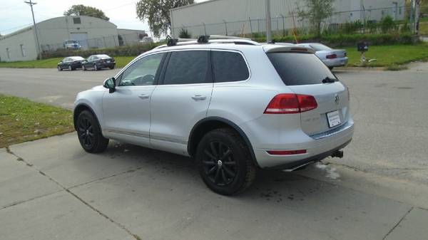 2012 vw touareg 4wd diesel 117,000 miles $11999 **Call Us Today For... for sale in Waterloo, IA – photo 4