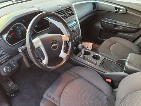 2012 Chevrolet Traverse LT AWD 101K, Two Owners, No Accidents - cars... for sale in Oswego, NY – photo 8