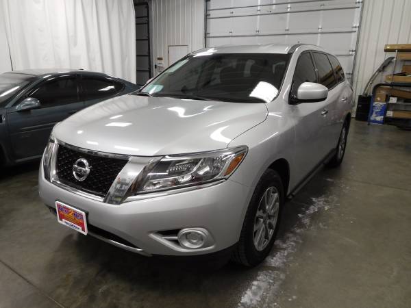 2015 NISSAN PATHFINDER for sale in Sioux Falls, SD – photo 6