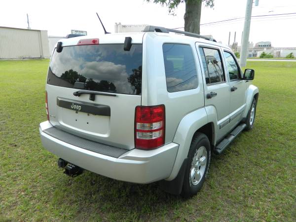 JEEP LIBERTY 4x4 NICE SUV PRICED TO SELL - - by dealer for sale in Jacksonville, FL – photo 7