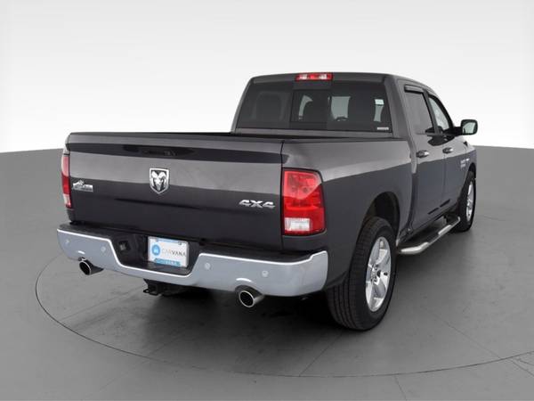 2017 Ram 1500 Crew Cab SLT Pickup 4D 5 1/2 ft pickup Gray - FINANCE... for sale in milwaukee, WI – photo 10