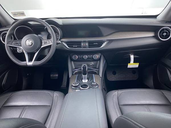 2018 Alfa Romeo Stelvio Ti Sport Utility 4D hatchback Red - FINANCE... for sale in Atlanta, GA – photo 22