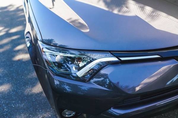 2017 Toyota RAV4 AWD All Wheel Drive Certified RAV 4 XLE SUV - cars for sale in Lynnwood, ID – photo 5