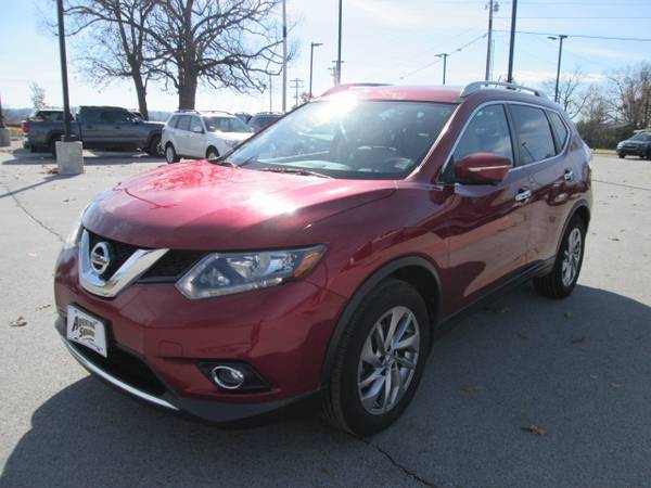 2014 Nissan Rogue SL suv Cayenne Red Pearl - cars & trucks - by... for sale in Fayetteville, AR – photo 3