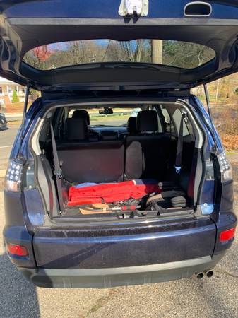 Mitsubushi outlander - cars & trucks - by owner - vehicle automotive... for sale in Derby, CT – photo 9