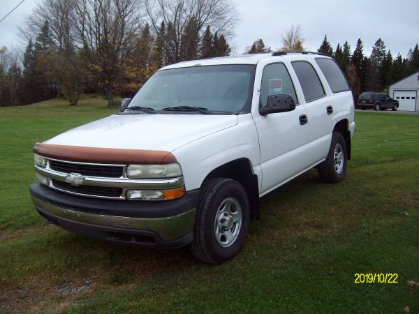 2003 Chevy Tahoe for sale in Holland, VT – photo 3