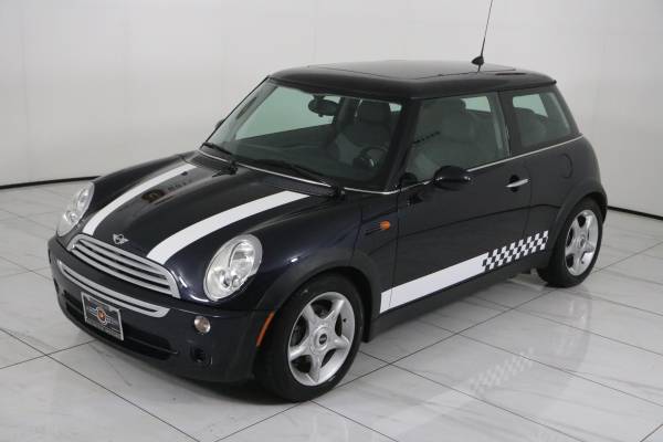 2005 MINI Cooper Hardtop LUXURY COUPE IMPORT RELIABLE LOW MILES -... for sale in Westfield, IN – photo 11