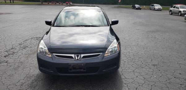 2007 Honda accord clean title with current emissions for sale in Marietta, GA – photo 8