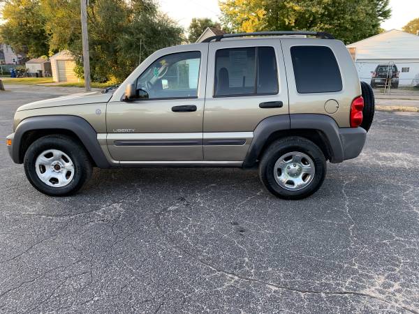 2004 Jeep Liberty for sale in Davenport, IA