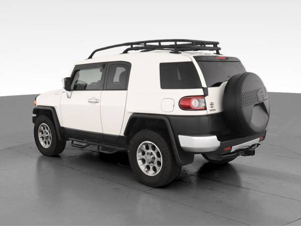 2013 Toyota FJ Cruiser Sport Utility 2D suv White - FINANCE ONLINE -... for sale in Brooklyn, NY – photo 7