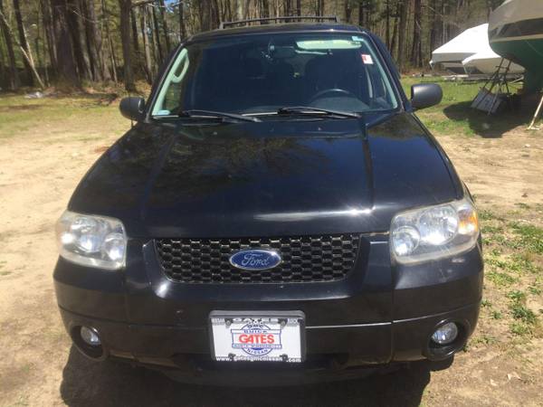 07 Ford Escape Limited AWD leather low miles extra clean runs new for sale in Hanover, MA – photo 2
