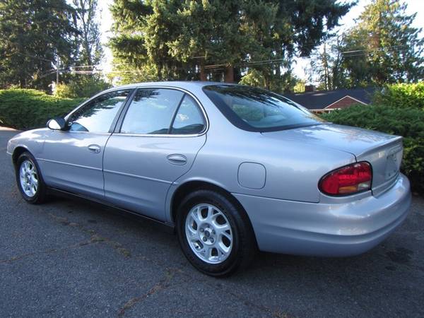2000 Oldsmobile Intrigue GX 93K MILES - cars & trucks - by dealer -... for sale in Shoreline, WA – photo 4