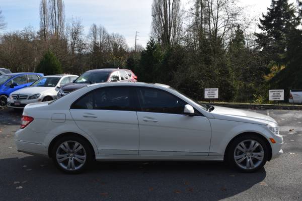 2009 Mercedes Benz C300 Auto Sedan Loaded 2-Owner Clean CarFax 77k... for sale in Redmond, WA – photo 9