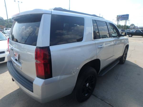 2015 Chevrolet Tahoe LT 4WD Silver 8 Passenger for sale in Des Moines, IA – photo 9