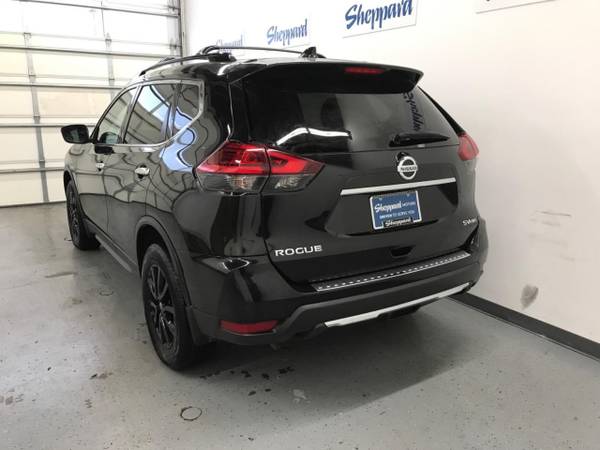 2017 Nissan Rogue 2017 5 AWD SV - - by dealer for sale in Eugene, OR – photo 5