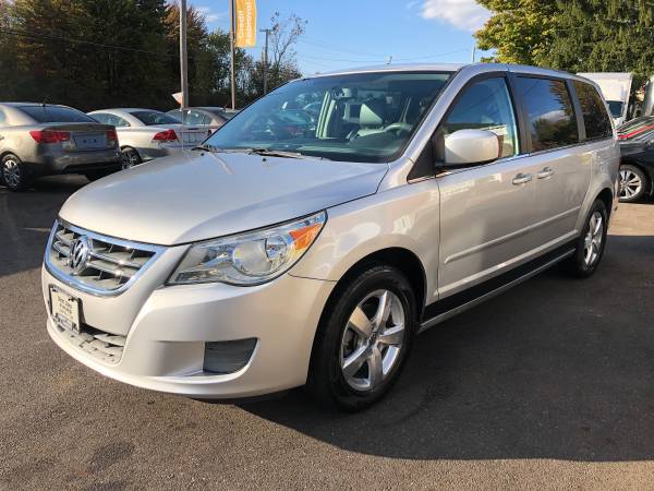 💥VW Routan-Drives NEW/Clean CARFAX/One Owner/Loaded/Super Deal💥 for sale in Boardman, OH – photo 6