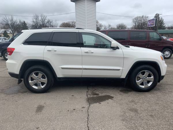 ★★★ 2012 Jeep Grand Cherokee Laredo 4x4 ★★★ for sale in Grand Forks, ND – photo 5
