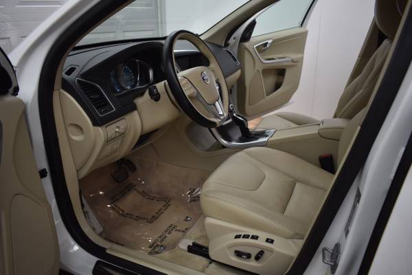 2015 Volvo XC60 T5 $14995.00 for sale in Grand Rapids, MI – photo 7