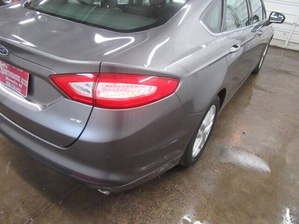 2014 Ford Fusion SE 4dr Sedan - cars & trucks - by dealer - vehicle... for sale in MENASHA, WI – photo 7