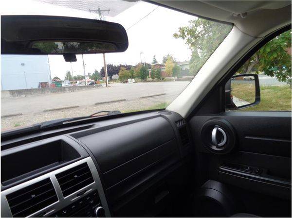 2008 Dodge Nitro SXT Sport Utility 4D FREE CARFAX ON EVERY VEHICLE! for sale in Lynnwood, WA – photo 22