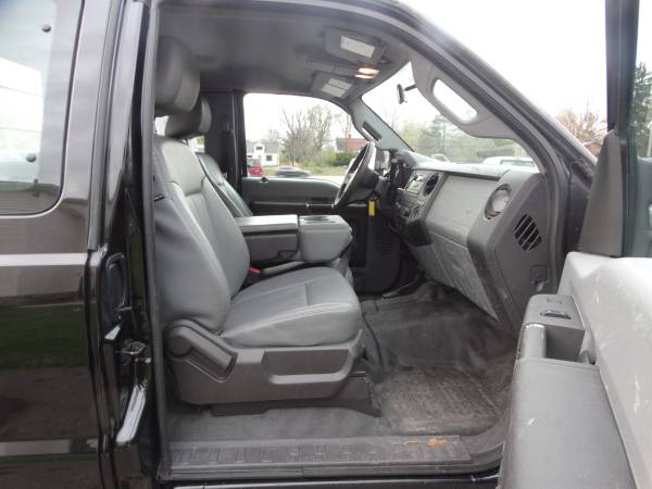 1-Owner Ford F-250 6 2L V8 Extended Cab 4x4 8Ft Long Bed Must for sale in Medina, OH – photo 12
