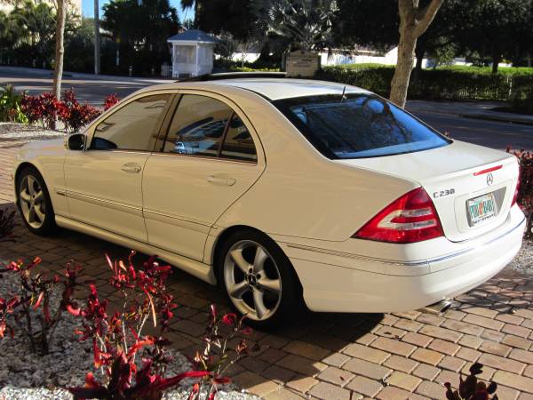 2006 Mercedes C230 very clean for sale in Safety Harbor, FL – photo 7