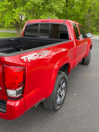 2017 Toyota Tacoma TRD Sport for sale in Clear Spring, MD – photo 4