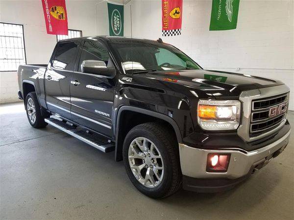 2014 GMC Sierra 1500 4WD Crew Cab 143.5 Z71 -EASY FINANCING AVAILABLE for sale in Bridgeport, CT – photo 2