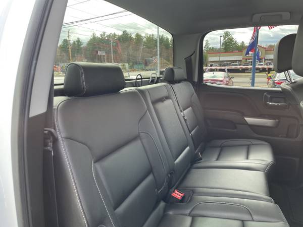 2018 Chevrolet Chevy Silverado 2500HD LT 4x4 4dr Crew Cab SB Diesel for sale in Plaistow, NY – photo 23