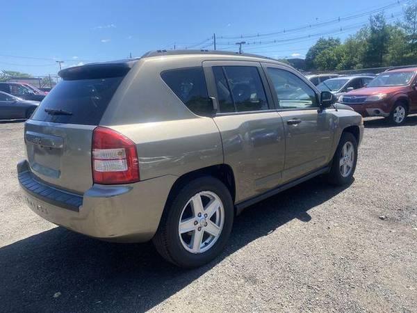 2007 Jeep Compass Sport SUV 4D EZ-FINANCING! - cars & trucks - by... for sale in Garfield, NY – photo 4